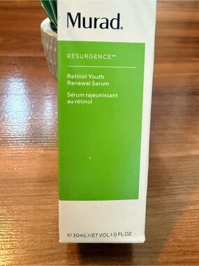 BNIB 🌸 Murad Retinol Youth Renewal Serum!